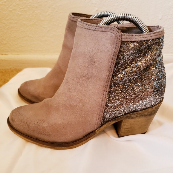 steve madden boots glitter